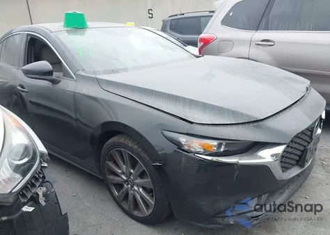 2019 Mazda Mazda3 Preferred Package z USA, uszkodzony, nr VIN 3MZBPADL7KM113049